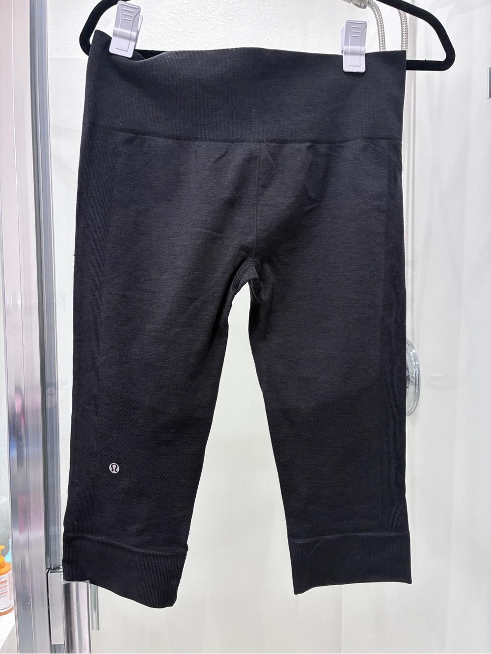lululemon dark grey Crop Leggings